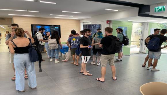 גם לסיסקו ברור איפה כדאי להם לחפש את המוחות שיובילו את העתיד גם לסיסקו ברור איפה כדאי להם לחפש את המוחות שיובילו את העתיד